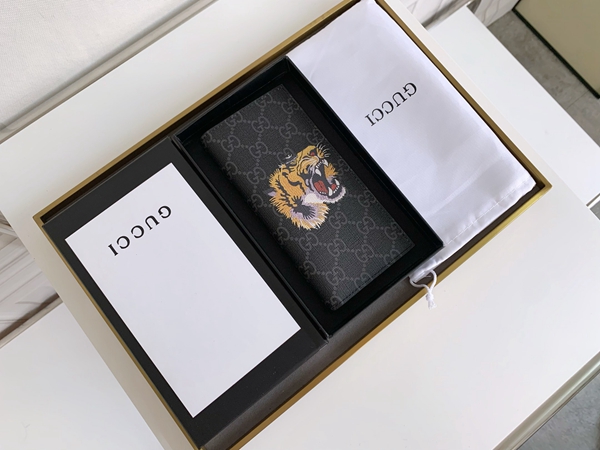 グッチ財布コピー全体デザイン